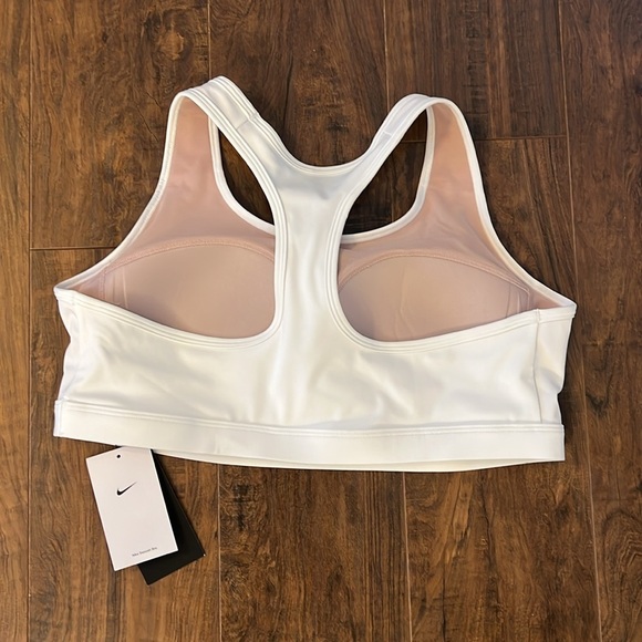NWT Nike Swoosh Plus Size White Sports Bra Dri-fit Classic Style, Sz XXL - Picture 9 of 11